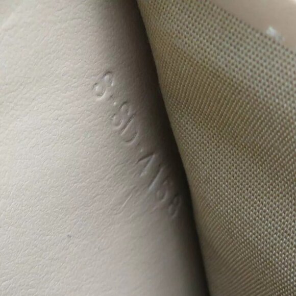 Auth CELINE Zip Around Long Wallet Gold Leather/Goldtone - Picture 12 of 15